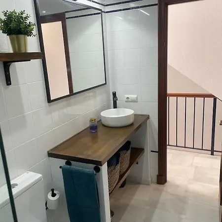 בית נופש Casa Lola Conil - Azotea Al Mar Y Parking - Solo Familias O Parejas קוניל דה לה פרונטרה