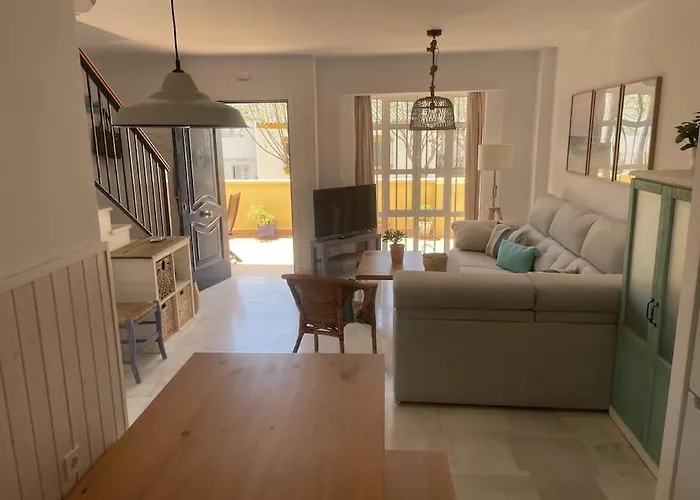 Casa Lola Conil, Azotea Al Mar Y Parking Solo Familias O Parejas * كونيل ذي لا فرونتيرا