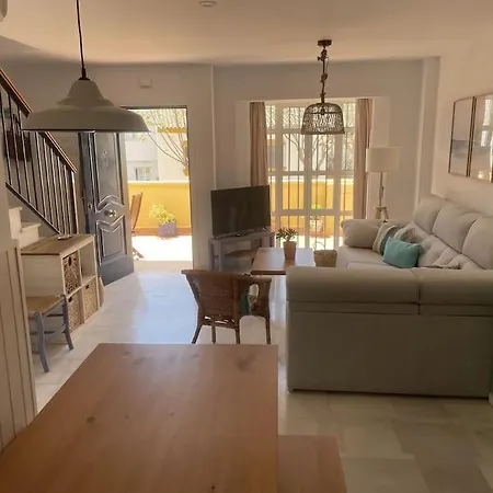 Casa Lola Conil, Azotea Al Mar Y Parking Solo Familias O Parejas * Conil De La Frontera