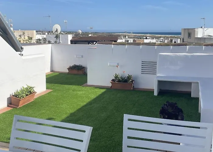 Casa Lola Conil, Azotea Al Mar Y Parking Solo Familias O Parejas