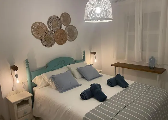 Casa Lola Conil, Azotea Al Mar Y Parking Solo Familias O Parejas * Conil De La Frontera