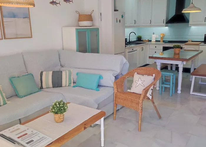 Holiday home Casa Lola Conil, Azotea Al Mar Y Parking Solo Familias O Parejas