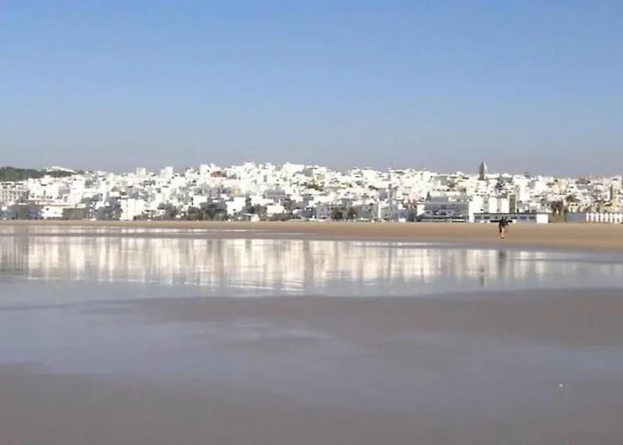 Casa Lola Conil, Azotea Al Mar Y Parking Solo Familias O Parejas Nyaraló